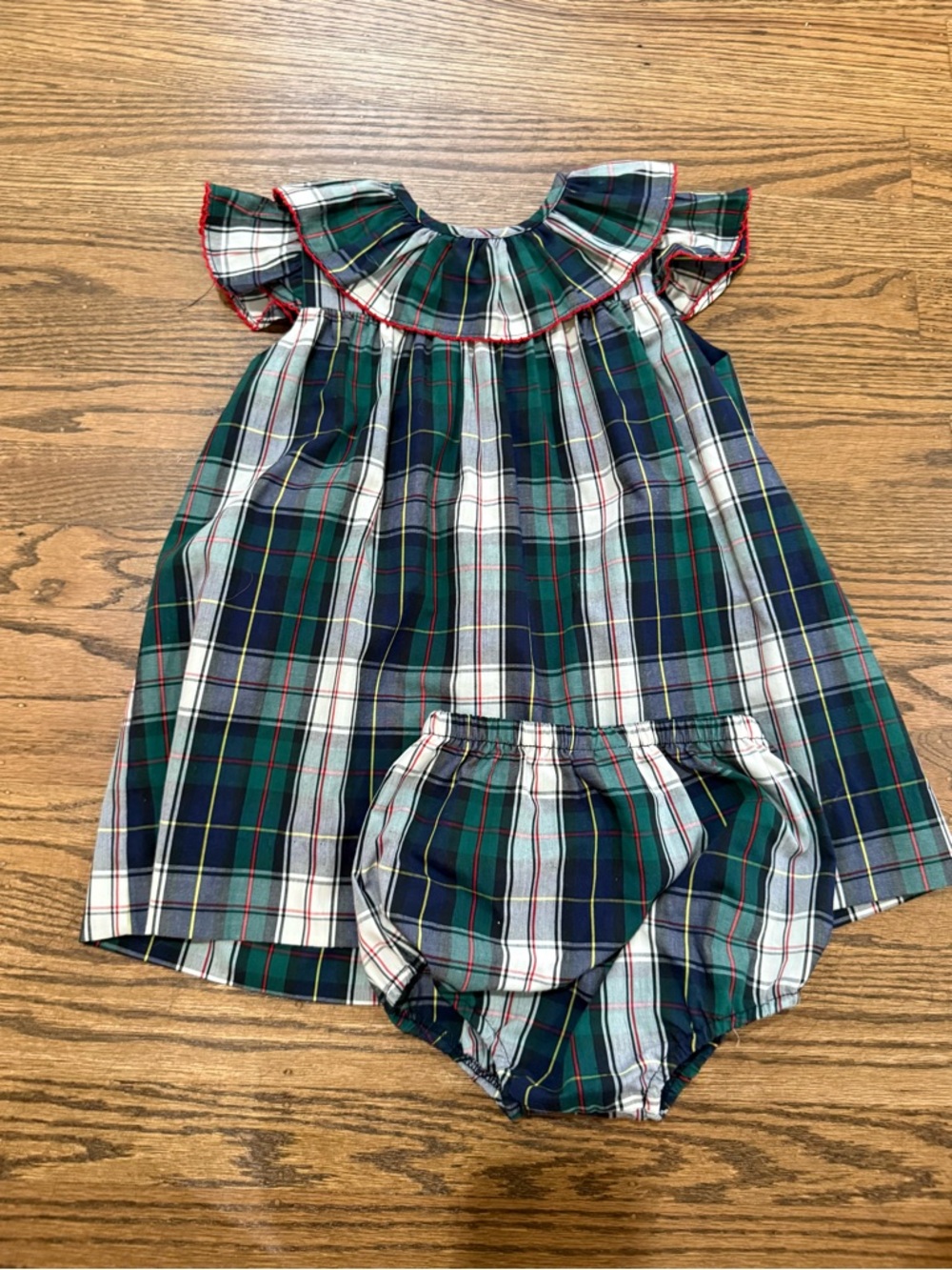 TBBC Christmas Plaid Ruffle Collar Dress with Bloomers - Girl 2T